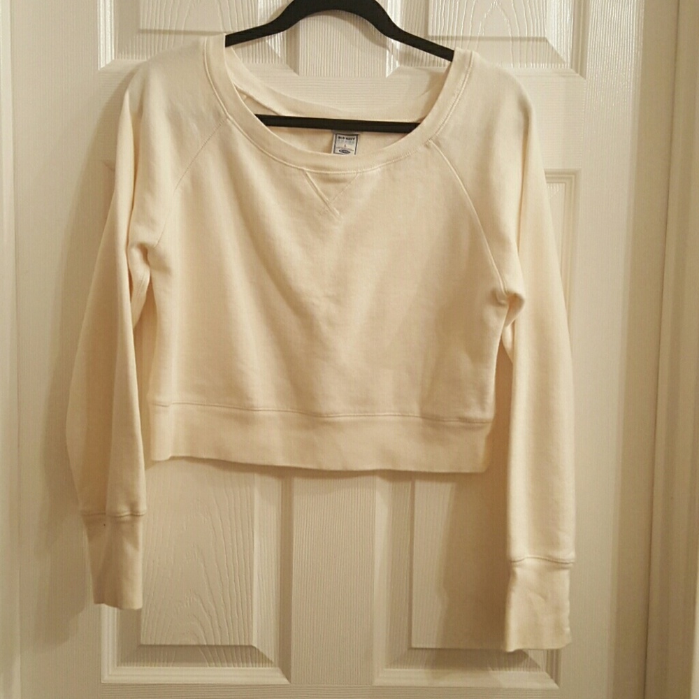 Old Navy Perfect Fit Cropped Sweater